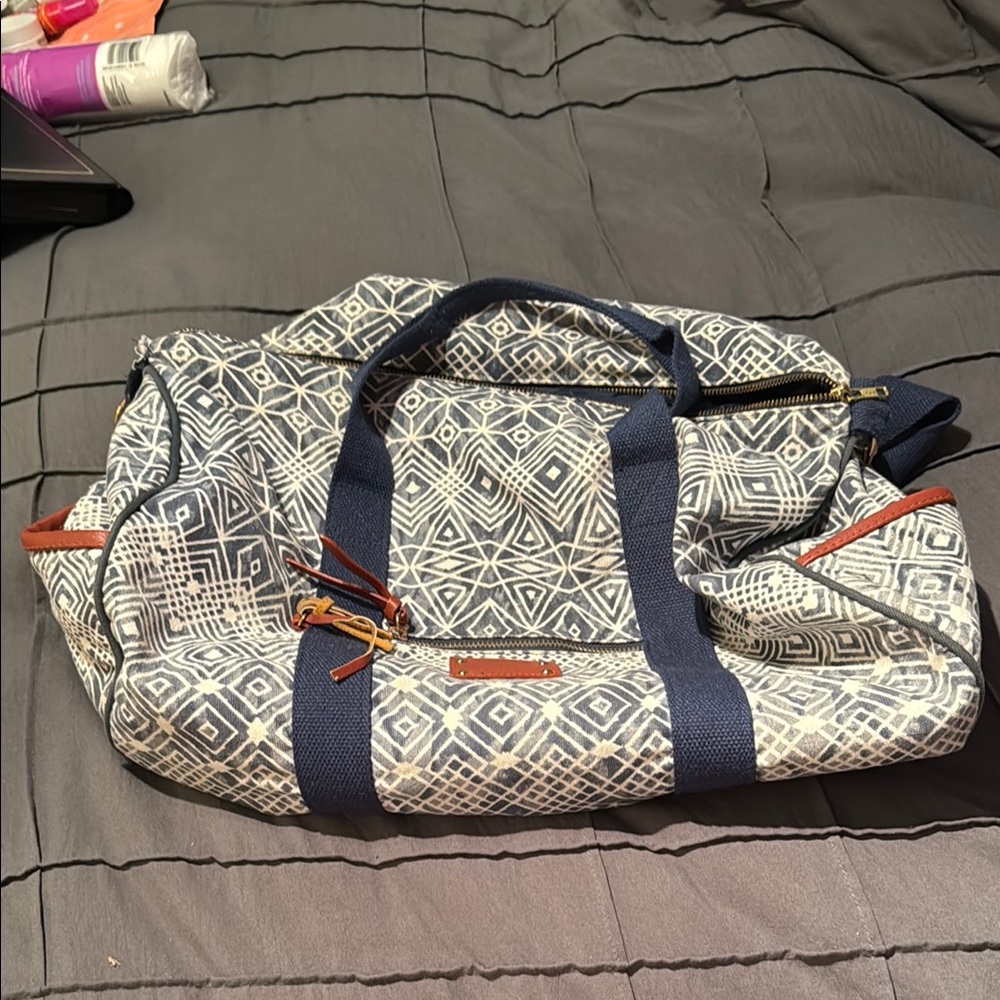 Capelli of New York Geometric Tote with Navy and Gold